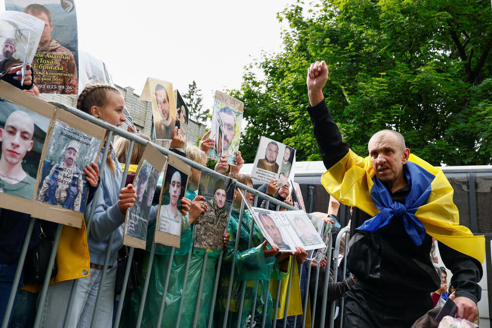 Ukrajinski zatvorenici nakon razmjene, Foto: Reuters