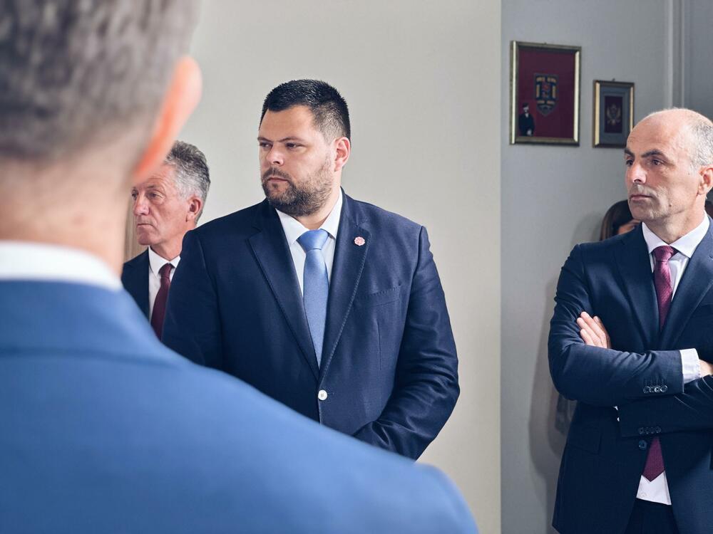 <p>Otvorene prostorije dopisništva Radio televizija Crne Gore (RTCG) u Nikšiću</p>