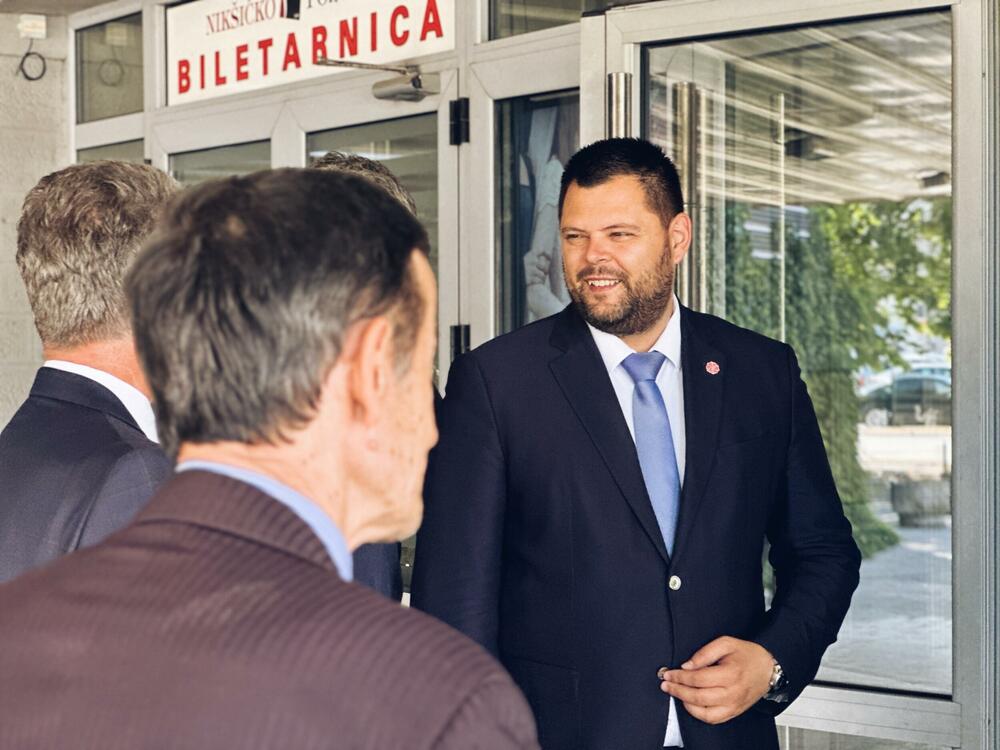 <p>Otvorene prostorije dopisništva Radio televizija Crne Gore (RTCG) u Nikšiću</p>