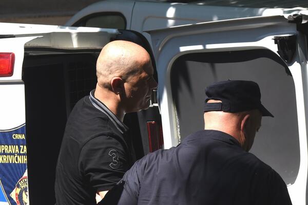 Božović: Ako su ljudi u pravu, danas bi imali drugog premijera,...