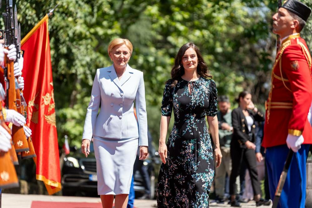 <p>Predsjednik Poljske će u prisustvu predsjednika Milatovića položiti vijenac na Spomenik Partizanu borcu na brdu Gorica</p>