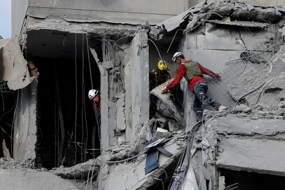 <p>Iranska državna medijska kuća SNN izvijestila je da je Iran ispalio "posljednju rundu raketa" prema Izraelu prije nego što je stupio na snagu prekid vatre, prenosi BBC</p>