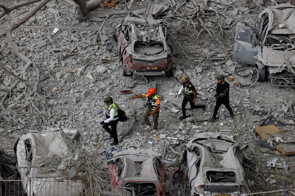 <p>Iranska državna medijska kuća SNN izvijestila je da je Iran ispalio "posljednju rundu raketa" prema Izraelu prije nego što je stupio na snagu prekid vatre, prenosi BBC</p>