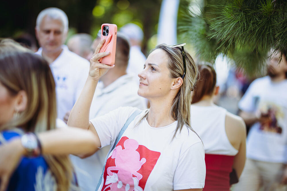 <p>"Olimpijski duh nije rezervisan samo za najveće arene i medalje. On živi ovdje među nama na terenima, igralištima i u školskim salama širom Crne Gore", poručio je predsjednik Crnogorskog olimpijskog komiteta, Dušan Simonović.</p>