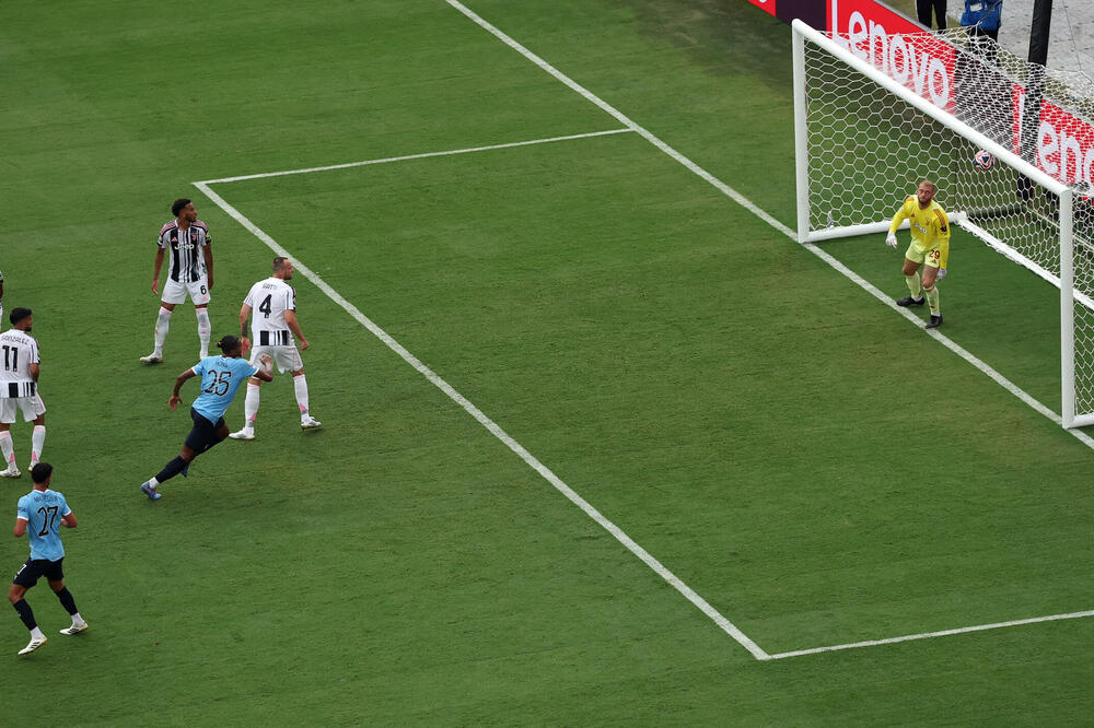 Savinjo pogađa za 5:1, Foto: Reuters