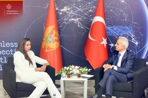 Adžović: Okosnica rada Ministarstva javnih radova je realizacija...