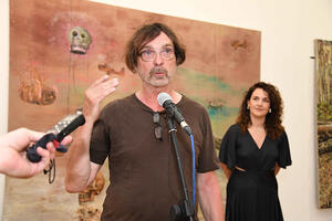 Fantomski buket stvarnosti