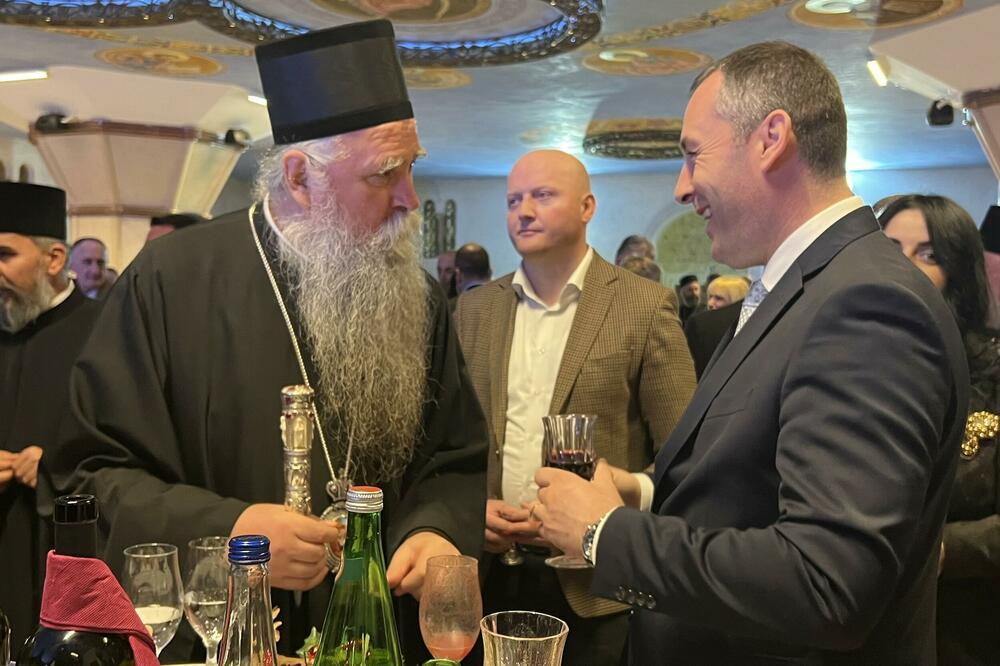 Mitropolit crnogorsko-prmorski Joanikije i Šćekić, Foto: SNP