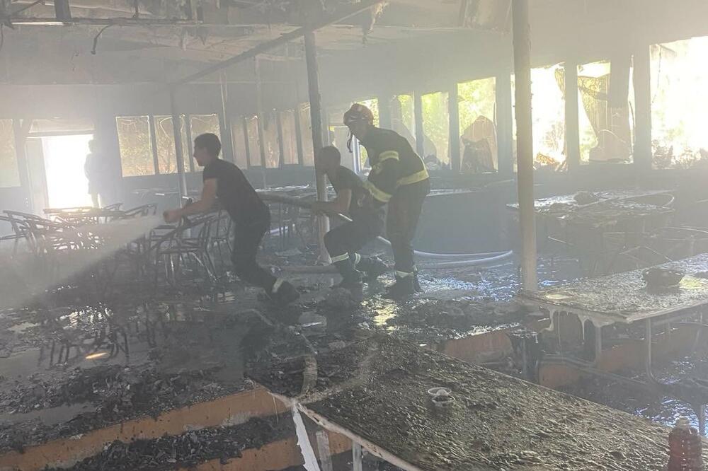 Sa lica mjesta, Foto: Služba zaštite i spašavanja Budva