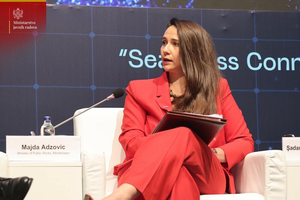 Adžović, Foto: Ministarstvo javnih radova