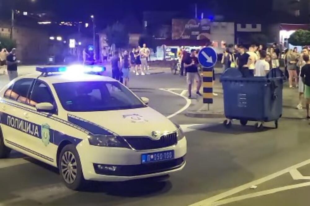 Sa sinoćnje blokade u Čačku, Foto: Screenshot/Youtube