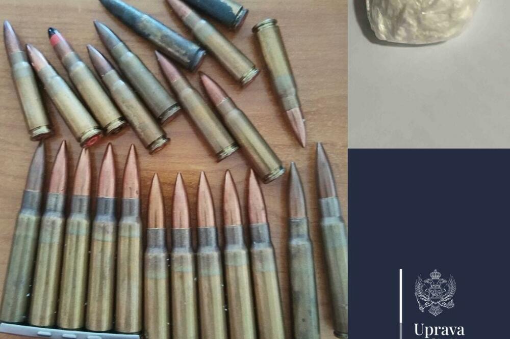 Zaplijenjena droga i municija, Foto: Uprava policije