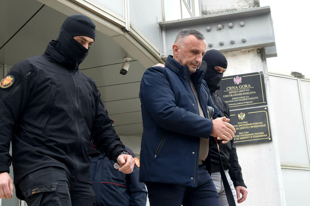 Petranović nakon saslušanja u Specijalnom policijskom odjeljenju (SPO), Foto: Boris Pejović