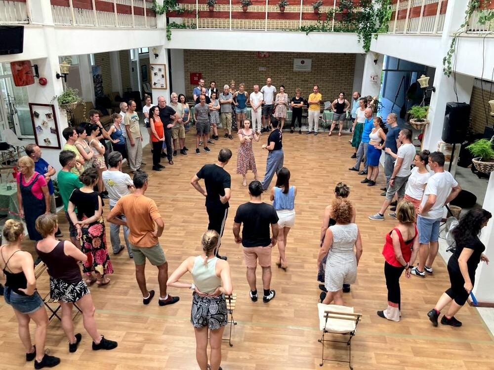 <p>Jedanaesto izdanje Internacionalnog Tango kampa u Kolašinu trajaće od 8. do 26. jula, uz bogat plesni i rekreativni program na otvorenom i podršku lokalne zajednice</p>