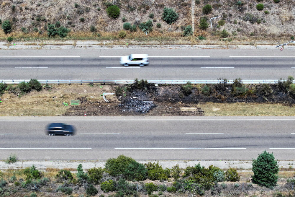 <p>Napadač Liverpula se vraćao sa odmora kako bi se priključio pripremama za novu sezonu, a doktori su mu savjetovali da ne putuje avionom zbog nedavne operacije pluća</p>