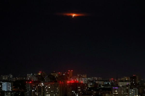 Zvaničnici kažu da su ruski dronovi napali Kijev, nije bilo...