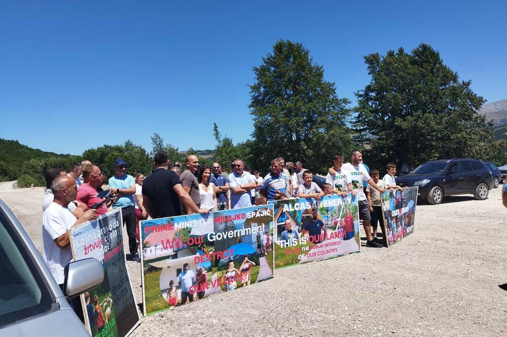 Sa jednog od protesta GI "Spasimo Brezna", Foto: GI Spasimo Brezna