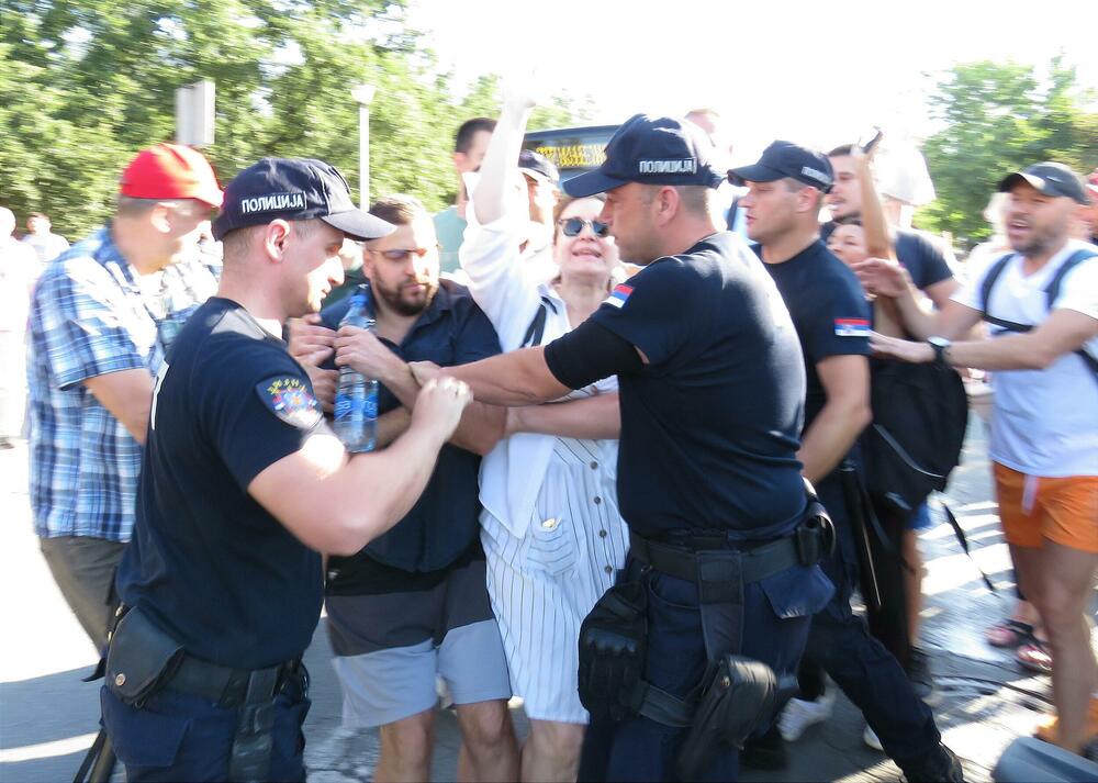 Juče je počela akcija 'Totalna blokada Srbije': Beograd