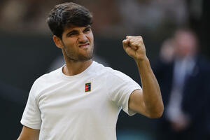 Alkaras se plasirao u četvrto kolo, pa govorio o Đokoviću:...