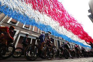 Merlir u foto finišu osvojio Dankerk, Van der Pul zadržao žutu...
