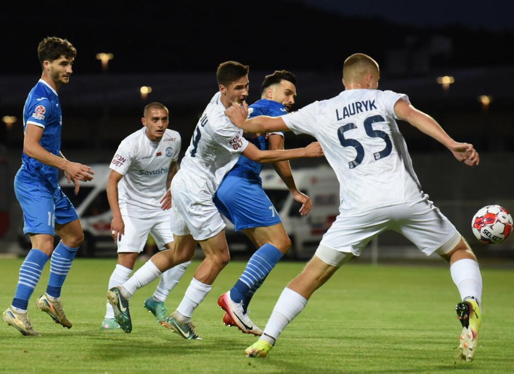 <p>Sutjeska večeras u Nikšiću, u prvom meču 1. kola kvalifikacija za Ligu konferencije poražena od bjeloruskog Dinamo Bresta 2:1</p>