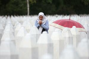 Srebrenica: Sudbine porodica onih koji će danas biti sahranjeni
