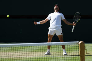 Alkaras prejak za odličnog Frica: Španac u trećem finalu Vimbldona...