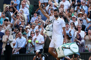 VIJESTI NA VIMBLDONU Đoković odbio da odsvira kraj, ali i priznao:...