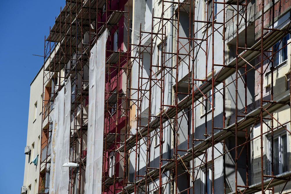 <p>Ministarstvo prostornog planiranja, urbanizma i državne imovine poštuje i poštovaće odluke suda i pridržavanje pravnog okvira u svakom trenutku, rečeno je “Vijestima” iz Ministarstva prostornog planiranja</p>