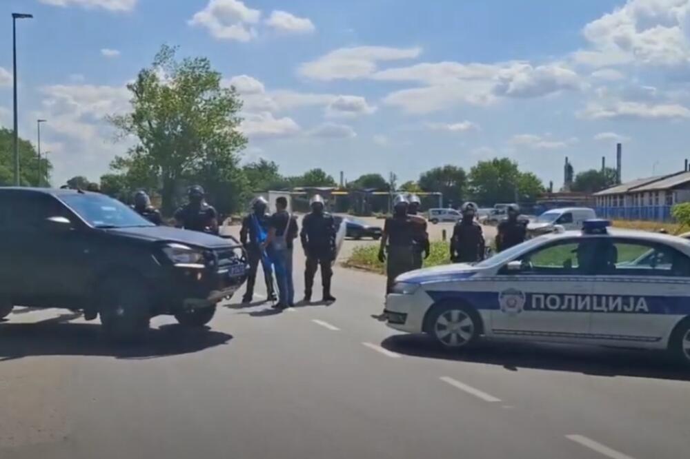 Kordon policije, Foto: Screenshot/Youtube