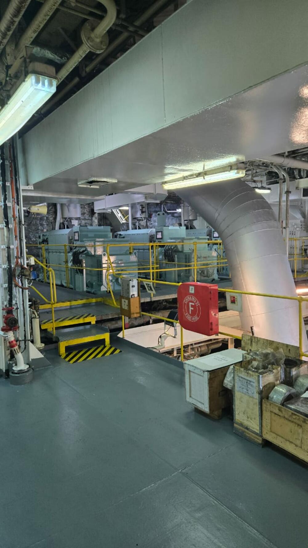 <p>Brod "Kotor" je inače, 15. juna u američkoj luci Savana, zaustavila tzv. port state control, inspekcija američke Obalske straže, zbog ukupno devet na njemu otkrivenih proceduralno-organizacionih i manjih tehničkih nedostataka</p>