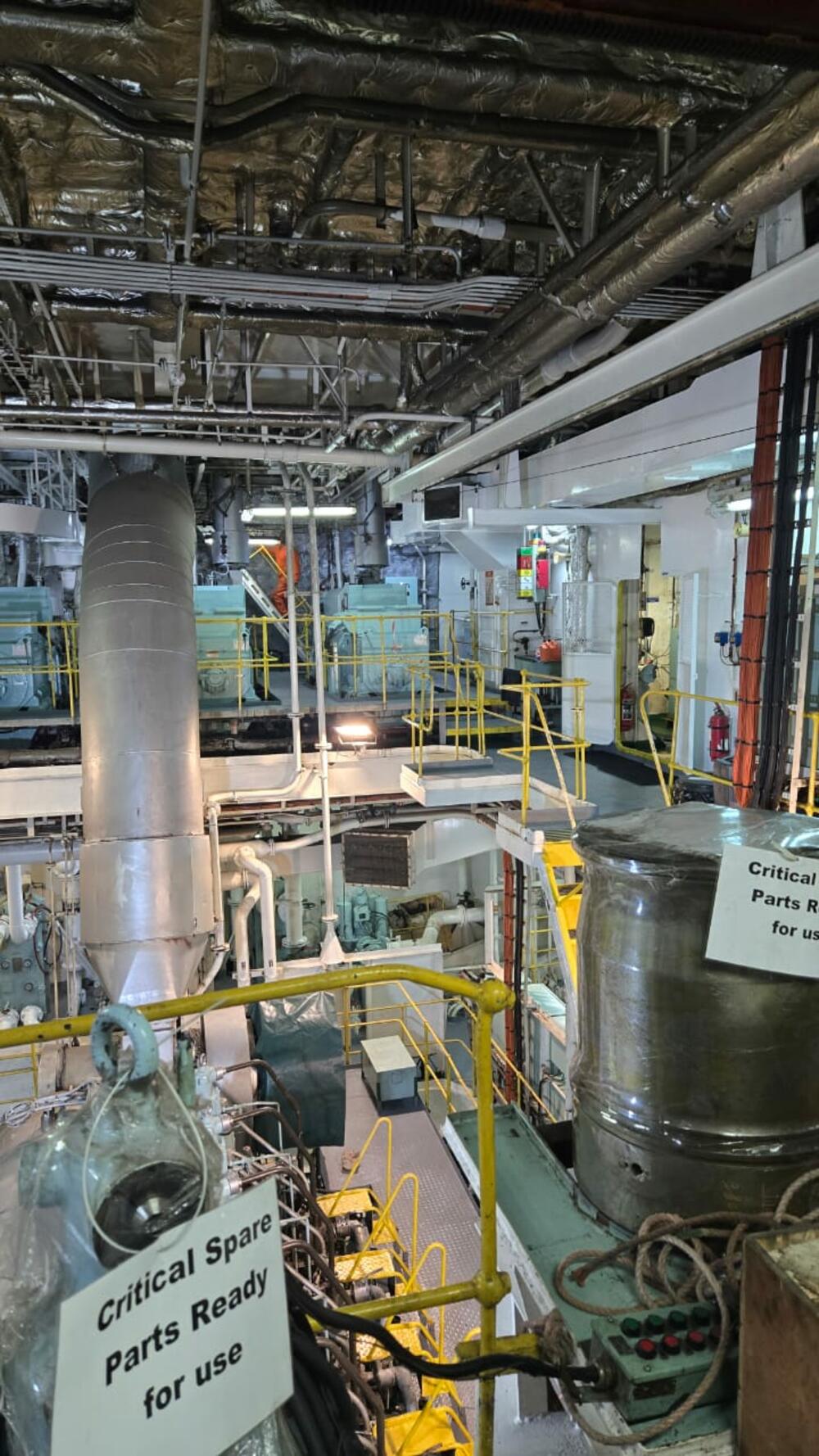 <p>Brod "Kotor" je inače, 15. juna u američkoj luci Savana, zaustavila tzv. port state control, inspekcija američke Obalske straže, zbog ukupno devet na njemu otkrivenih proceduralno-organizacionih i manjih tehničkih nedostataka</p>