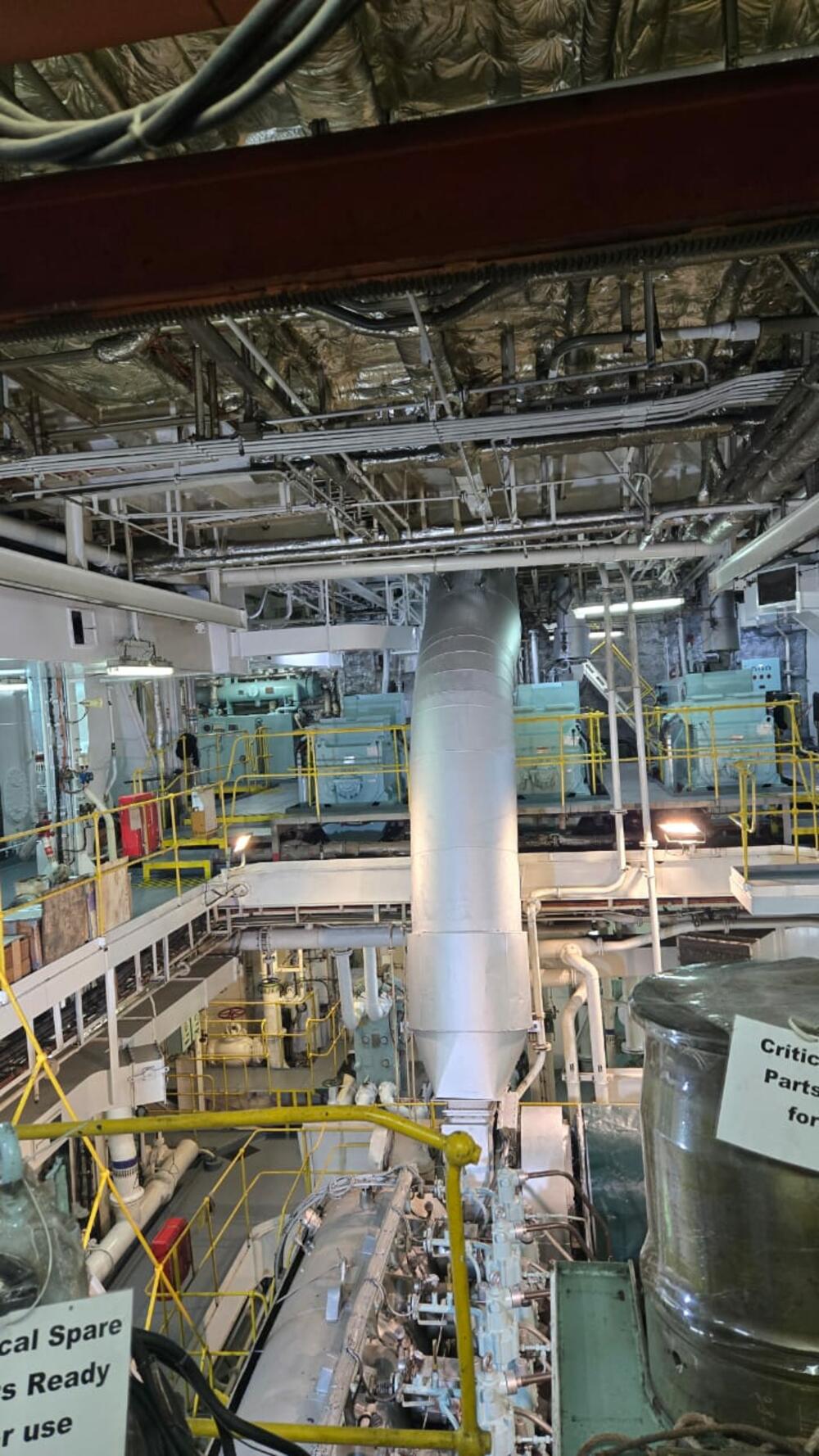 <p>Brod "Kotor" je inače, 15. juna u američkoj luci Savana, zaustavila tzv. port state control, inspekcija američke Obalske straže, zbog ukupno devet na njemu otkrivenih proceduralno-organizacionih i manjih tehničkih nedostataka</p>