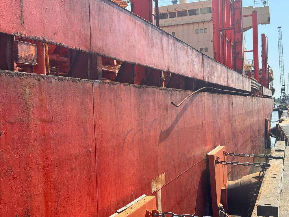 <p>Dostavljene fotografije i video zapisi sa broda "Kotor" koji navodno prikazuju "stvarno stanje u kojem se brod trenutno nalazi"</p>