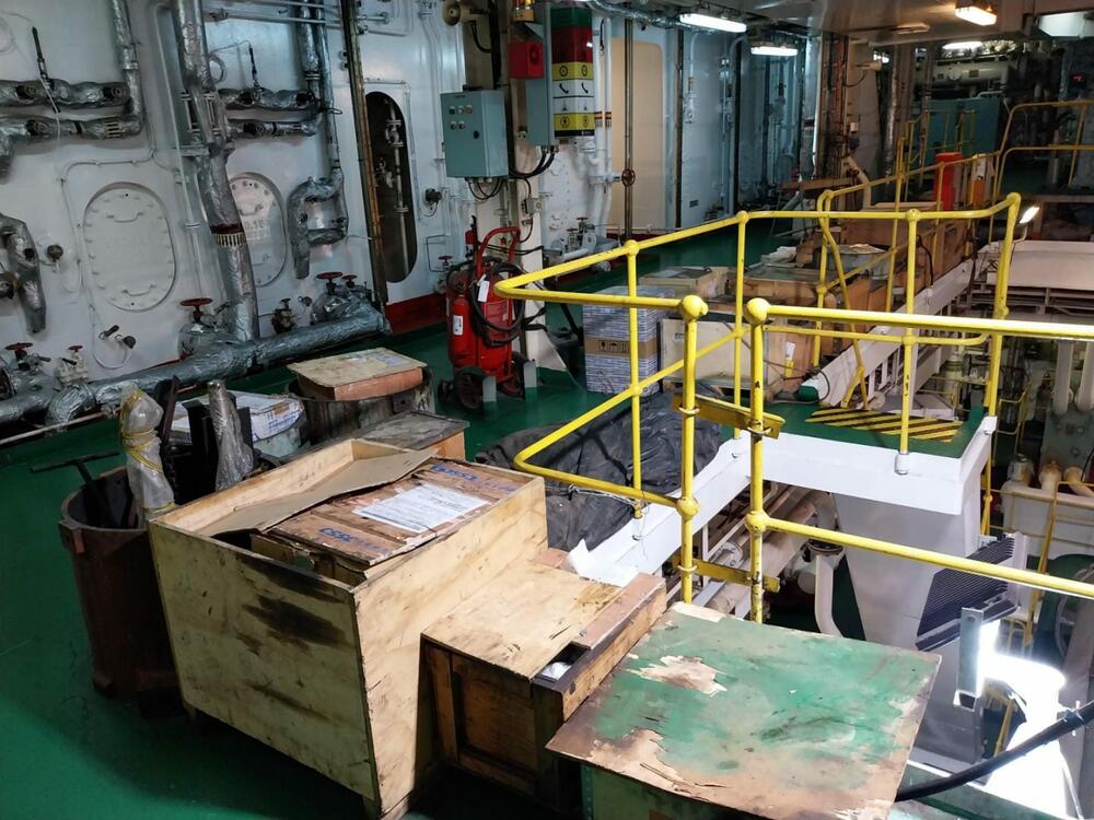 <p>Dostavljene fotografije i video zapisi sa broda "Kotor" koji navodno prikazuju "stvarno stanje u kojem se brod trenutno nalazi"</p>