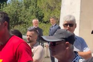 Građani izviždali Mujovića na Gorici, nazivali ga "fašistom"