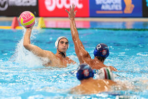 Srbija se vratila iz minus tri pa posustala protiv Italije