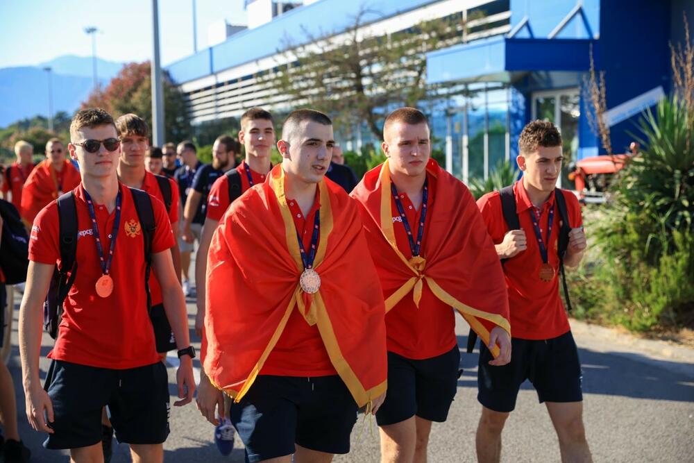 <p>U16 generacija je do medalje stigla na Evropskom prvenstvu u Istanbulu</p>