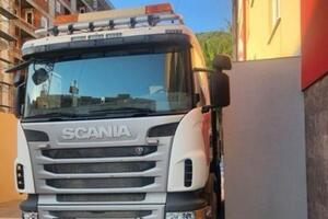 Stanari zgrade u Bečićima ne mogu da uđu u taj objekat: Preko...