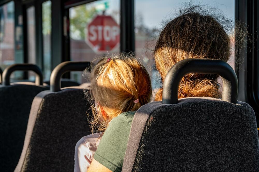 Raste broj porodica sa samo jednim roditeljem (ilustracija), Foto: Shutterstock