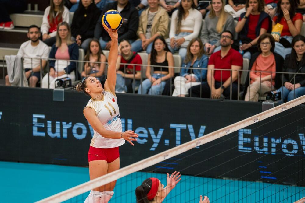 Danijela Džaković ostaja v Azerbajdžanu in nadaljuje uspešno kariero