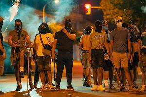 Antimigrantski nemiri u Španiji - šta se dogodilo