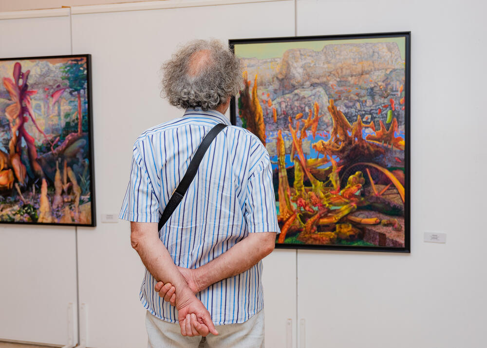 V Črni gori odprta razstava Ivana Đurišića z naslovom »Dekonstrukcija algoritma«