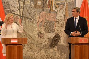 Majnl-Rajzinger: Veoma je važno da Crna Gora ulazi u EU postepeno...