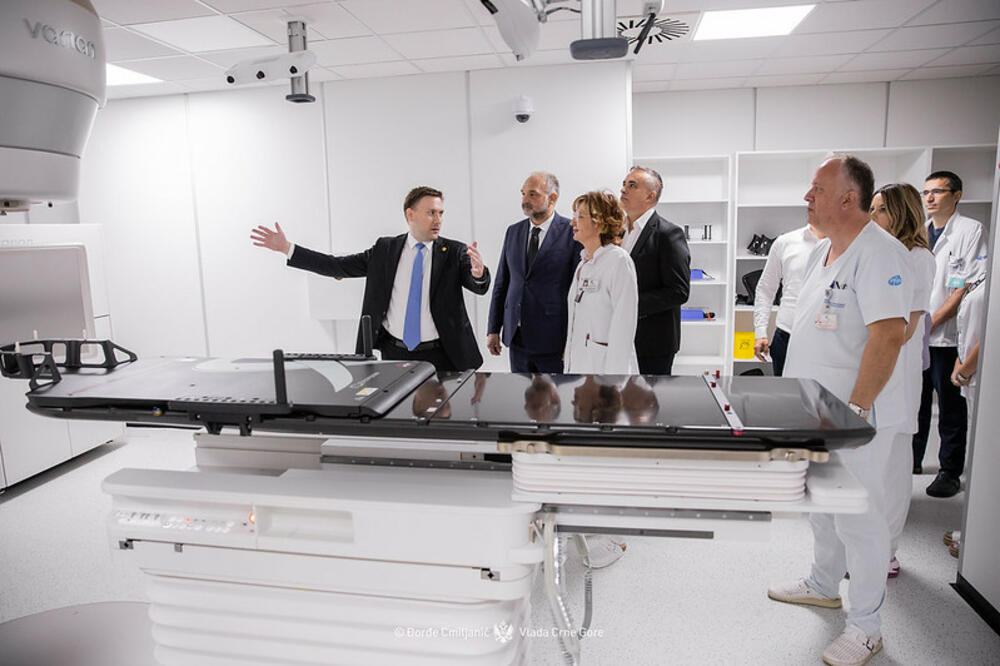 Crna Gora dobila najsavremeniji linearni akcelerator za liječenje malignih bolesti, Foto: Đorđe Cmiljanić