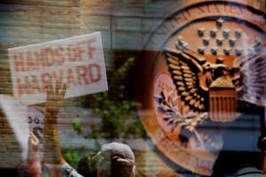 Kako je Trampova politika pretvorila nauku u bojno polje