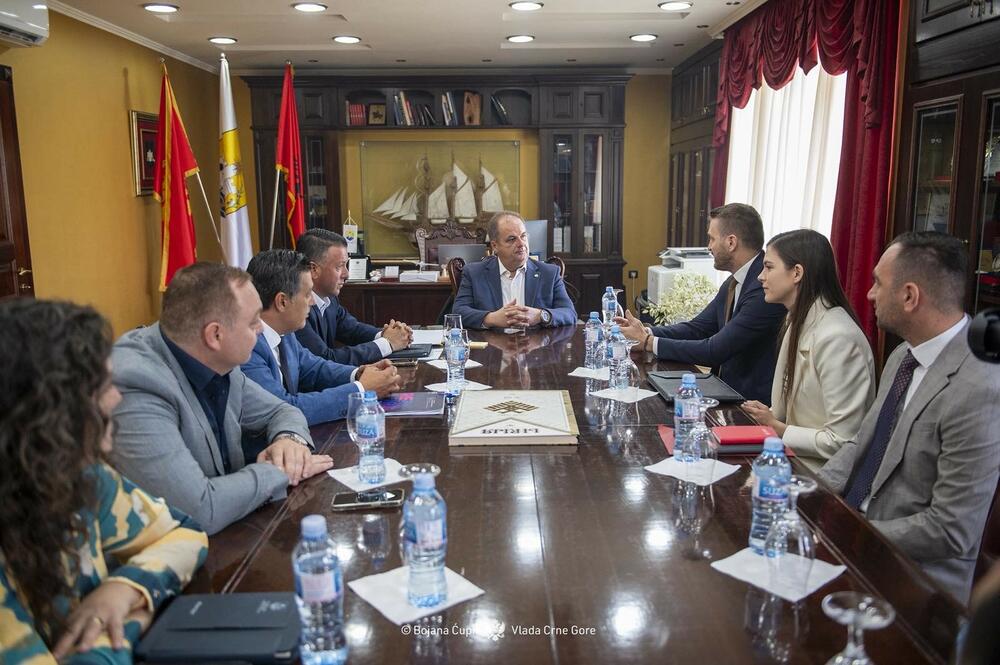 Dukaj: Pokrenuli smo točak promjena, koje ni u kom slučaju ne mogu...