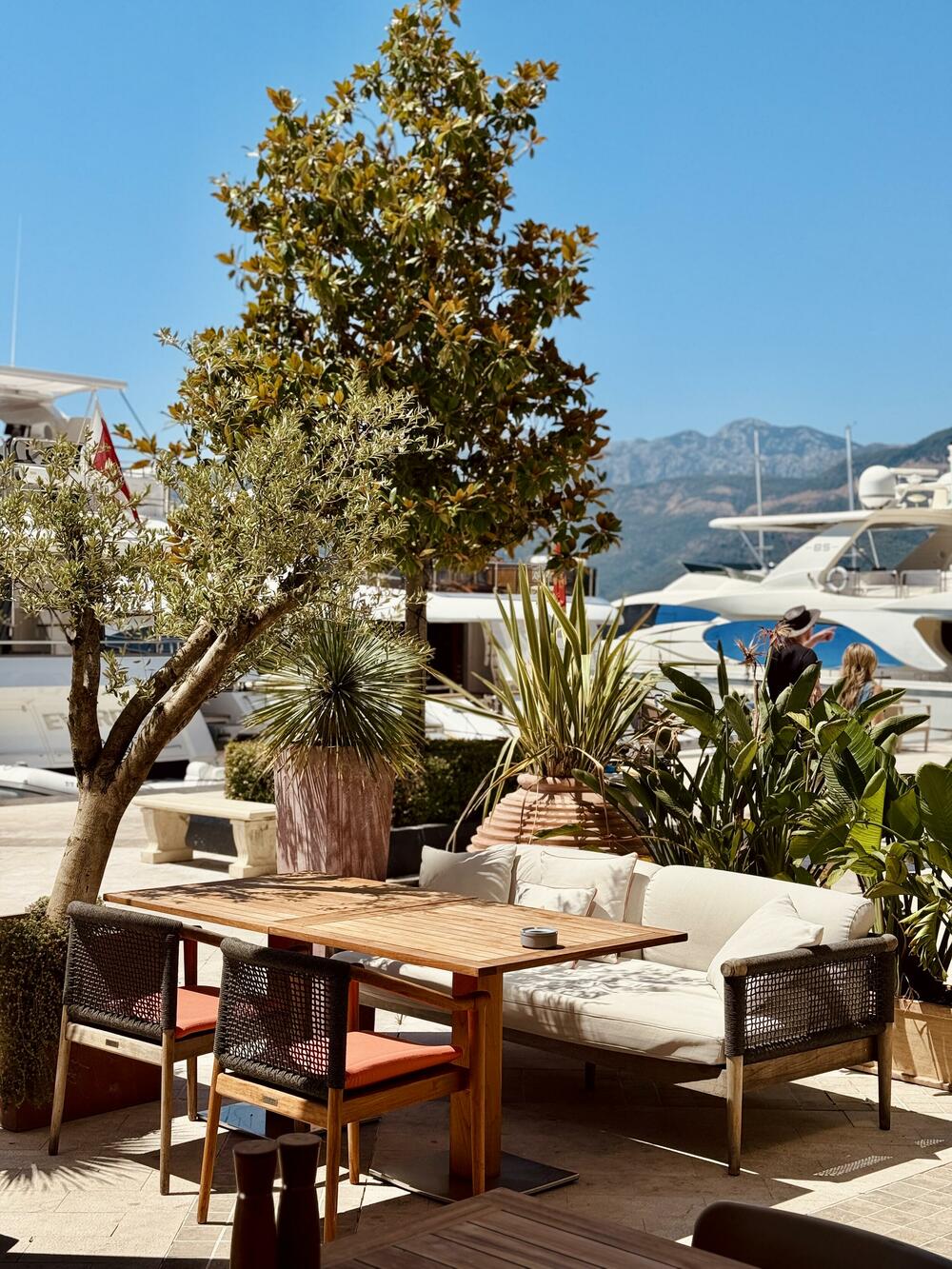 Marea Restaurant Terrace