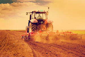 Poljoprivrednicima isti rokovi za poreske olakšice