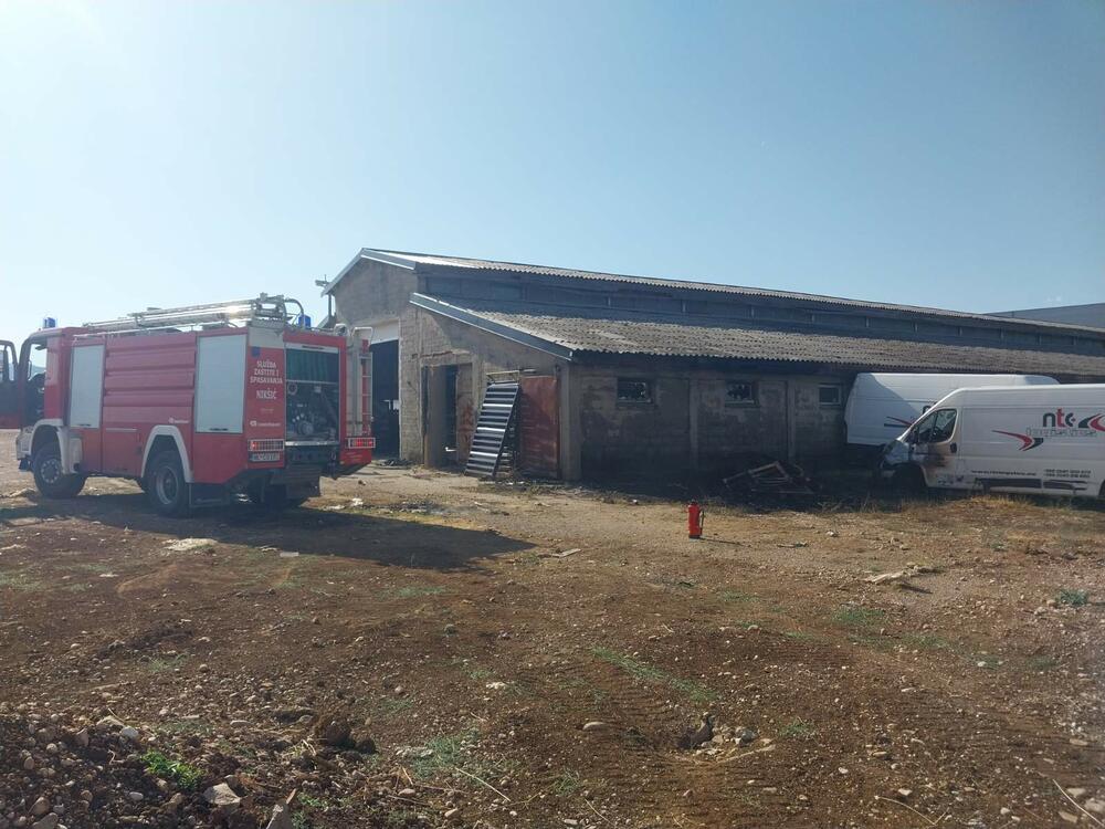 Nikšić: Vatrogasac povrijeđen tokom intervencije